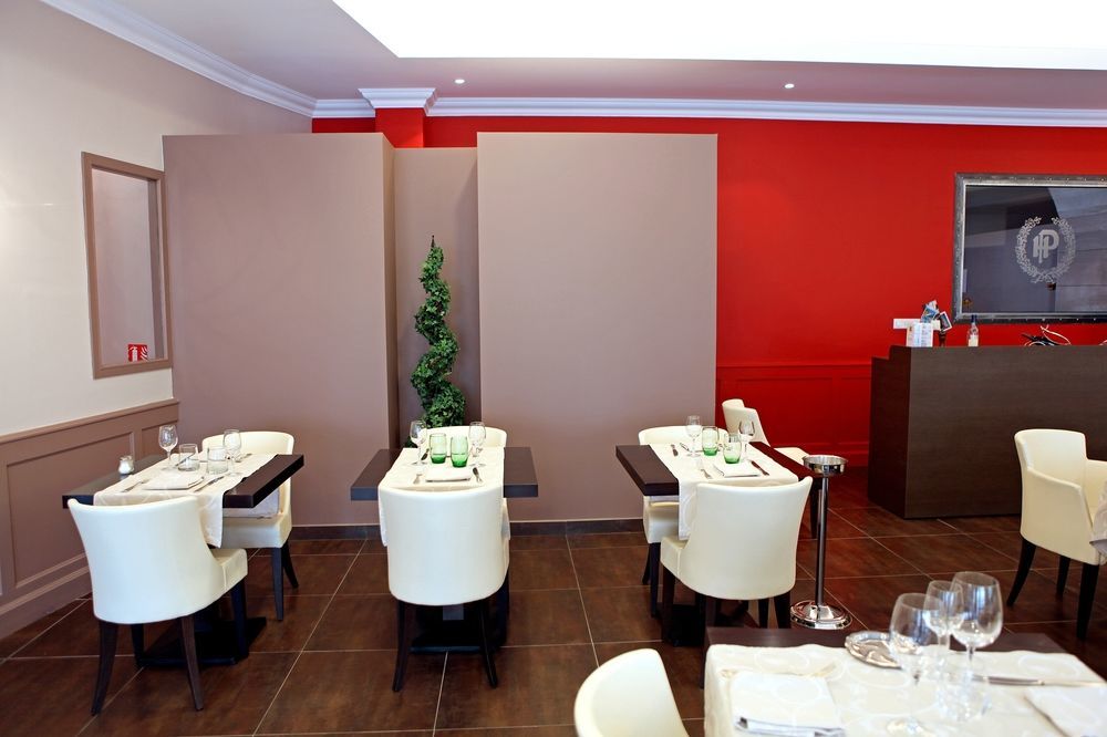 Logis Hôtel Restaurant de la Paix Lodève Exterior foto